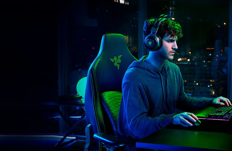 Razer lança cadeira gamer com maior conforto e resistência