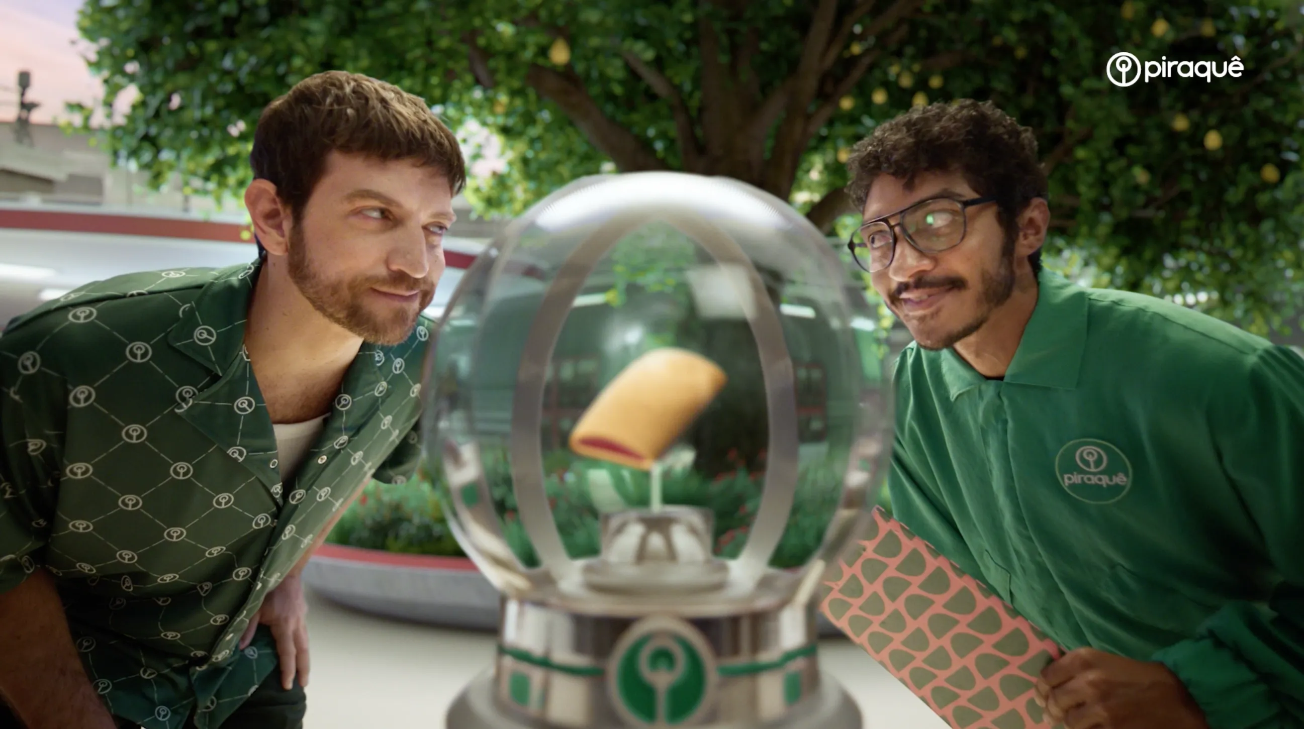 Piraquê celebra originalidade em nova campanha da icônica Goiabinha