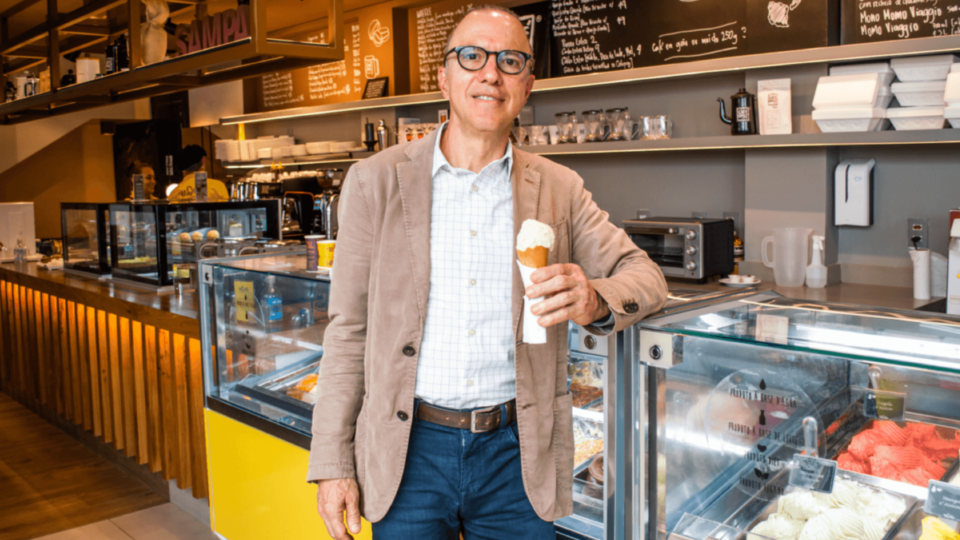 Momo Gelato comemora 10 anos com ações sociais