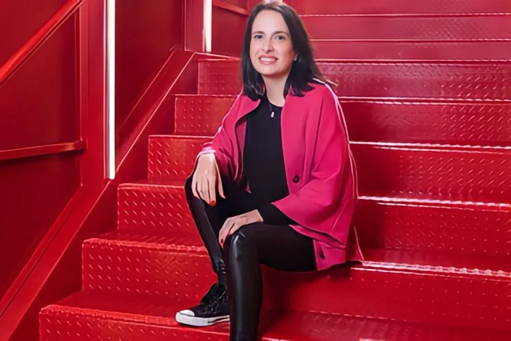 carreira-juliana-cury-cmo-santander-1024x683.webp