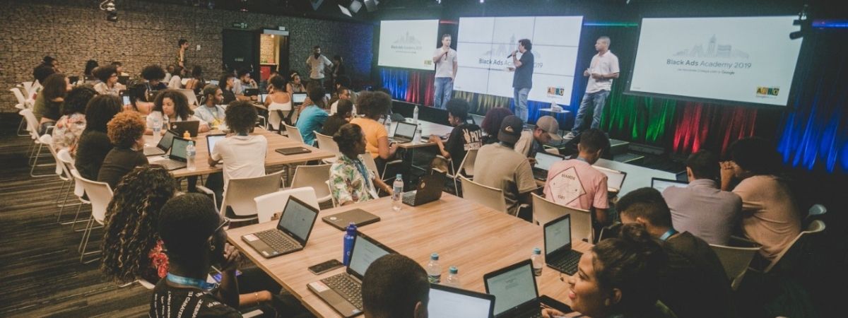 Google promove feira para conectar profissionais negros