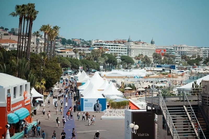 Cannes Lions 2027 leva criatividade premiada para além do Palais e amplia acesso ao festival
