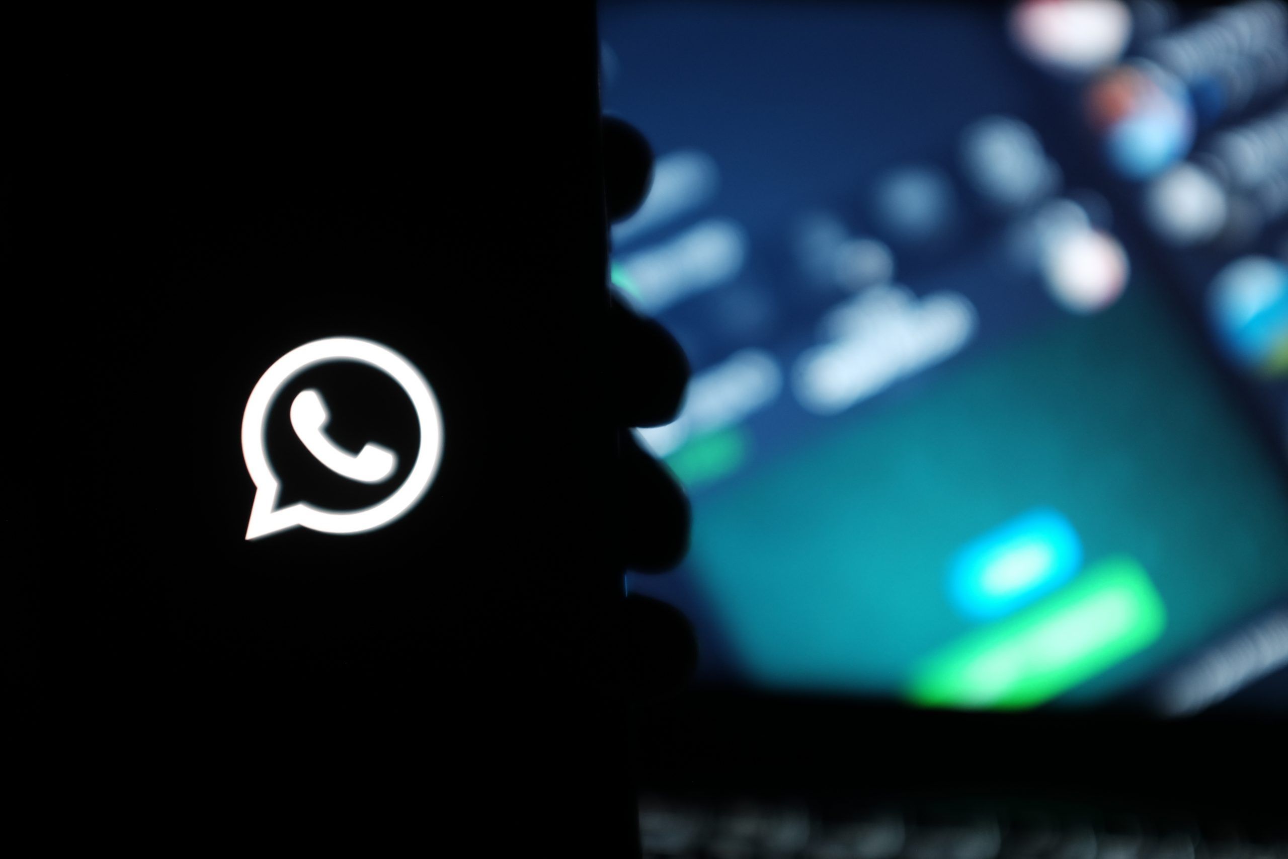 O WhatsApp anuncia hoje que o modo escuro está disponível