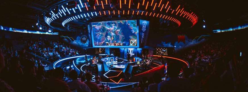 Versus lança websérie focada nas profissões trazidas pelo setor de eSports