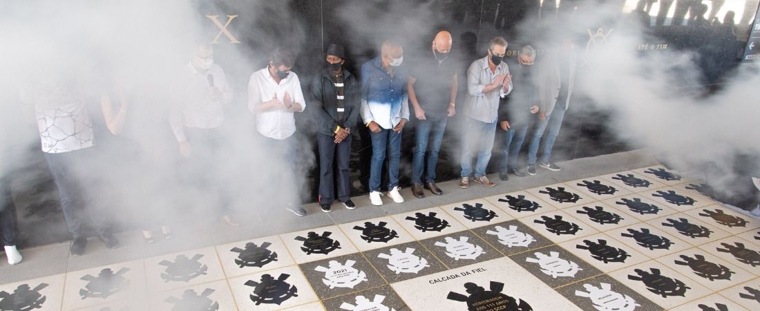 Corinthians e Midea inauguram Calçada da Fiel para celebrar 111 anos do clube