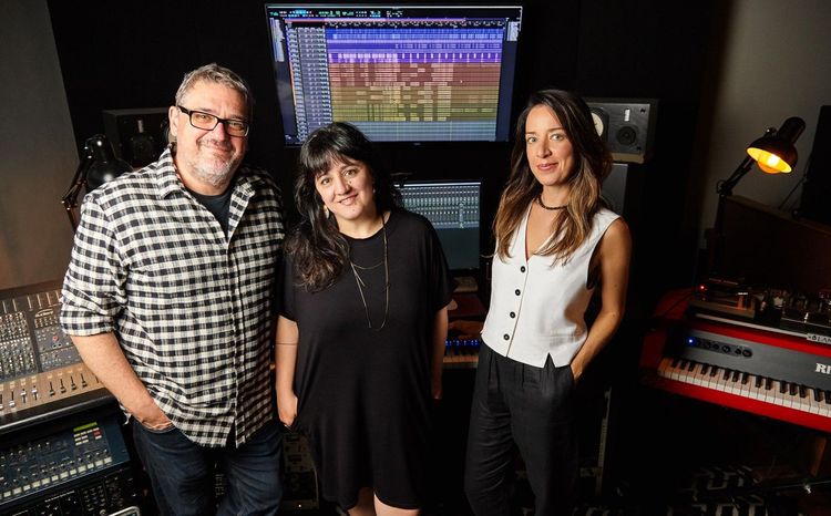 Blood Audio reforça área de atendimento com Carol Vadasz