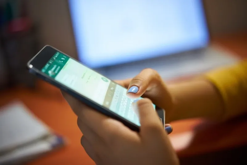 Yalo supera US$ 4 bi em transações e amplia digitalização de vendas via WhatsApp
