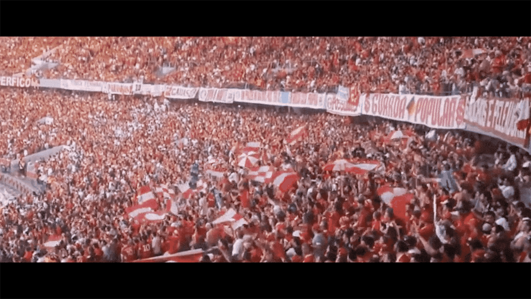 Brahma lembra de momento inesquecível e recria preleção para o Internacional na final da Copa do Brasil