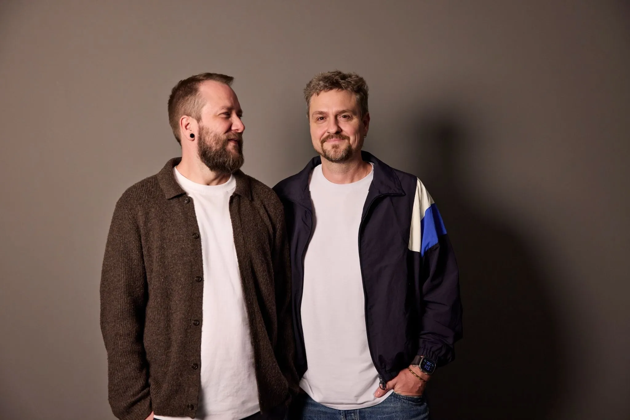 AlmapBBDO anuncia Greg Kickow e Renato Simon como diretores executivos de criação