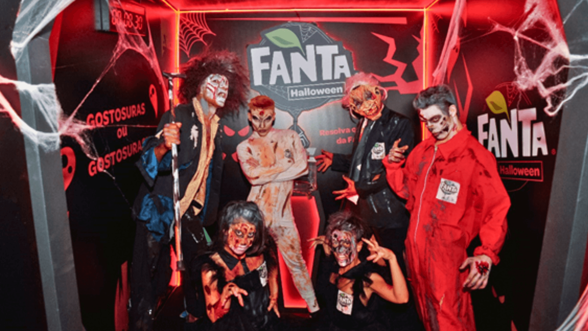 Com sanduíche especial e ativações, Halloween de Fanta continua no Bob’s
