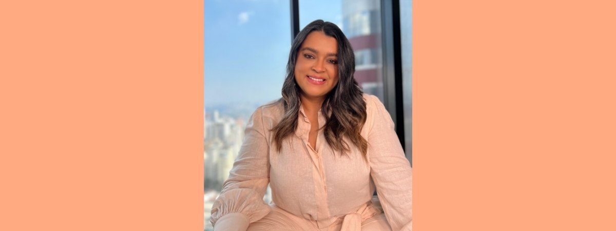 Smiles anuncia promoção e traz Preta Gil como porta-voz