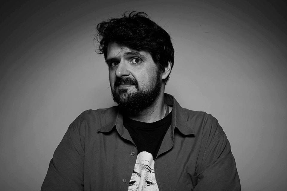 Publicitário Jean Boechat faz aniversário e amigos pedem ajuda