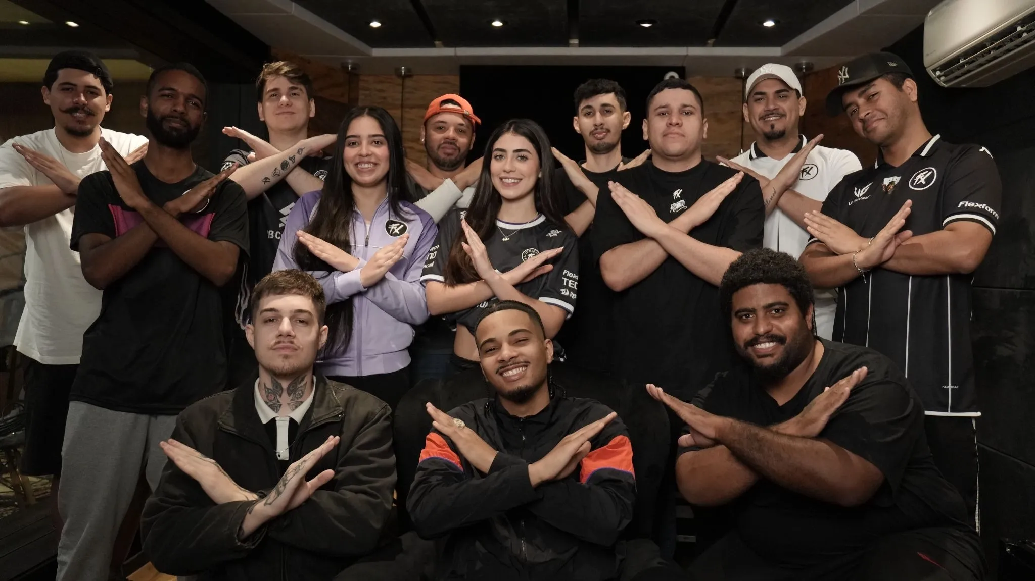 Fluxo W7M lança música inédita de trap com MC Bask para embalar campanha na Esports World Cup 2026