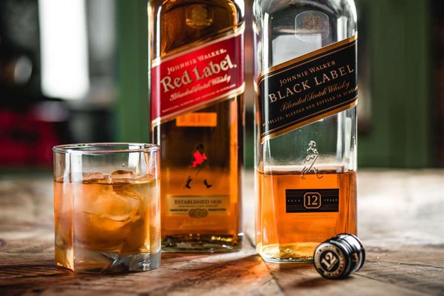 Johnnie Walker experimenta e muda comunicação na categoria