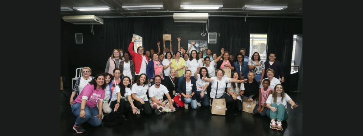 NIVEA realiza Mutirão da Beleza com Instituto Velho Amigo