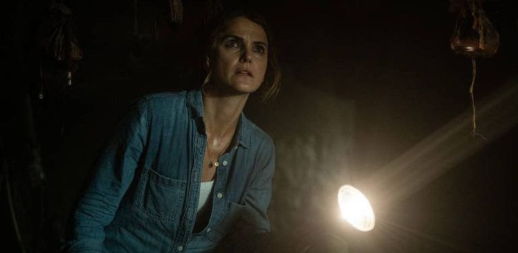 O terror correto de Espíritos Obscuros chega ao cinema
