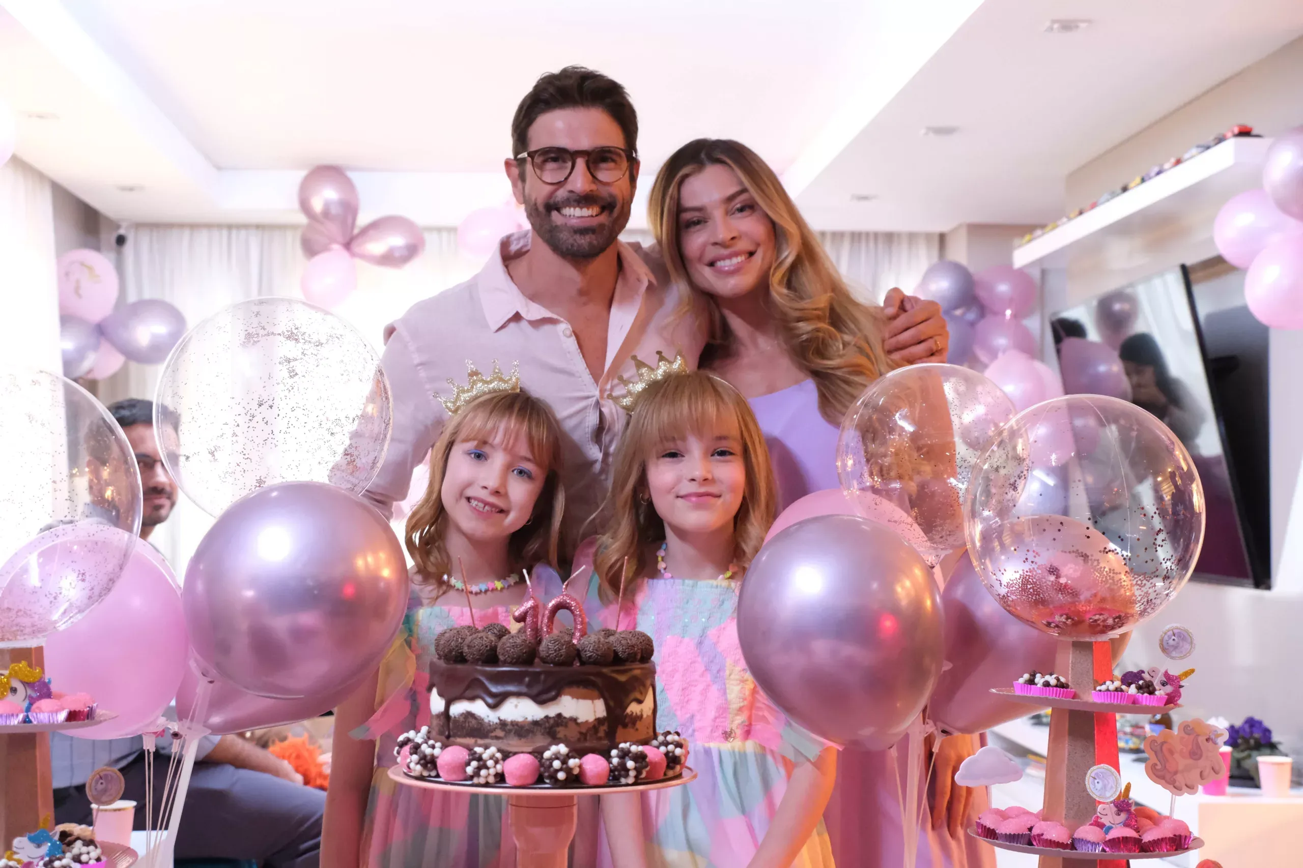 Para conhecer ‘Uma Família Feliz’