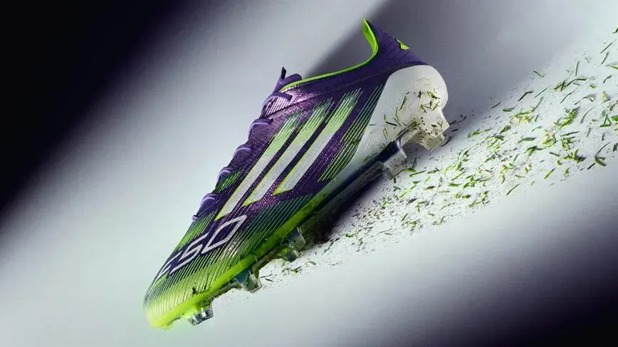 adidas lança nova F50 ‘Radiant Blaze’, inspirada em chuteira usada por Messi na Copa de 2010