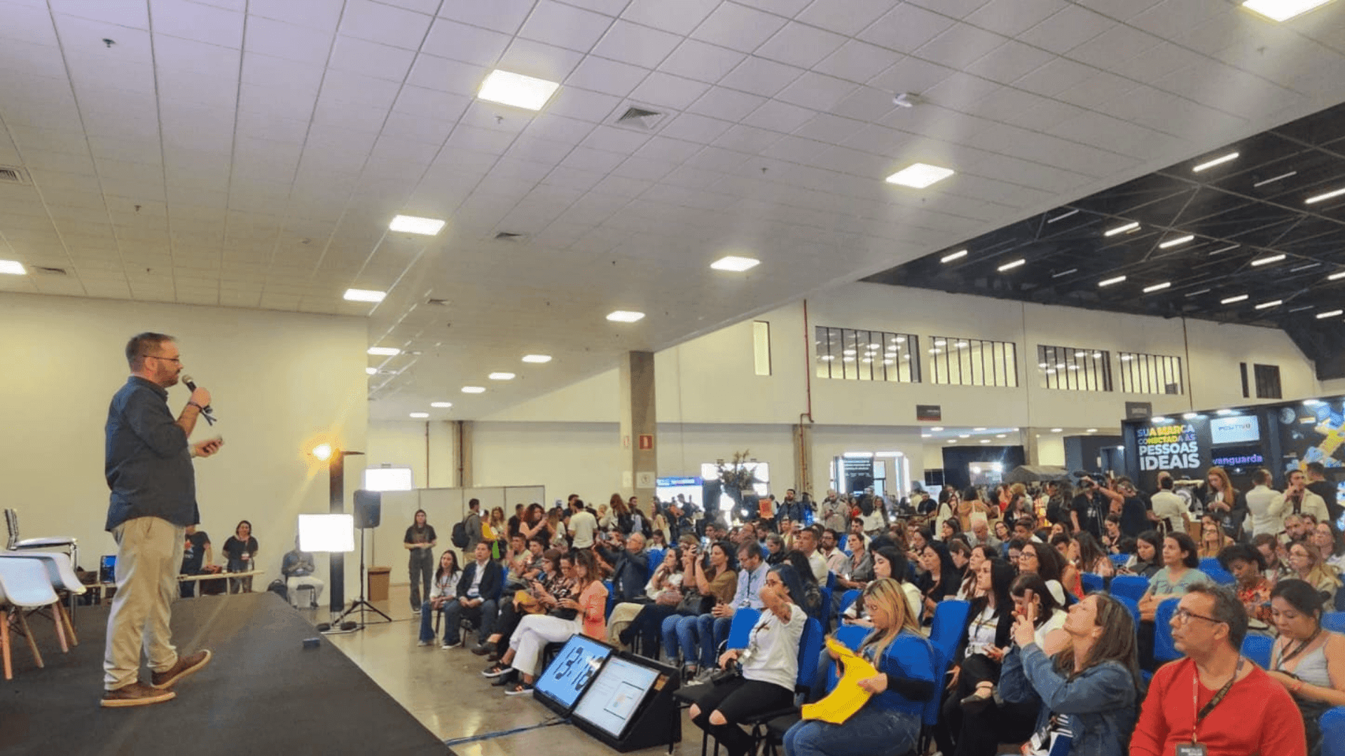Experiência do cliente é personalizada com inteligências artificiais