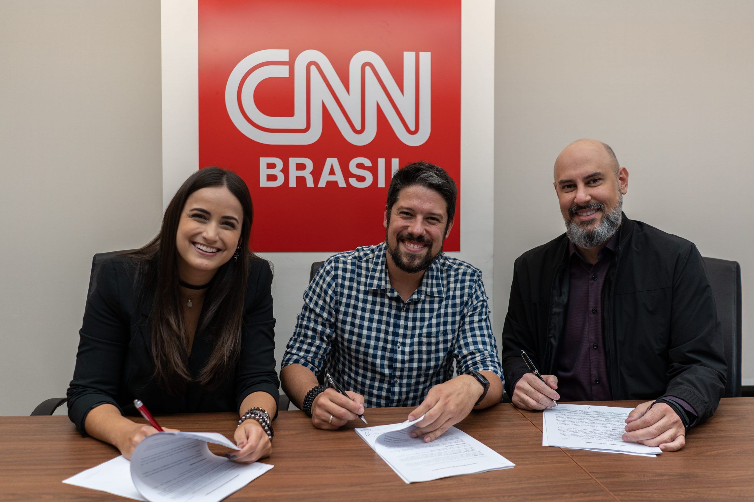Mari Palma e Phelipe Siani serão apresentadores na CNN Brasil