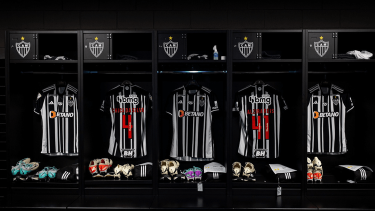 Play For a Cause promove leilões sociais em parceria com clubes de futebol, no Mês da Mulher